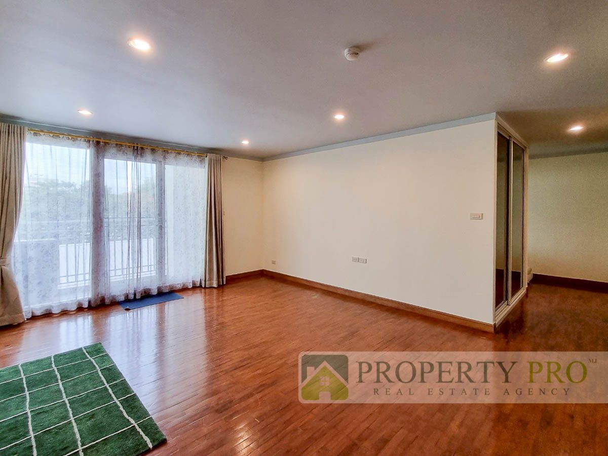 For SaleCondoSathorn, Narathiwat : Condo for Sale Baan Siri Sathorn Suanplu, 3 bedroom 124 sqm Fully-Furnished Near BTS Chong Nonsi, St.Louise, Nang Linchi, Rama 3 : MJ23S-052