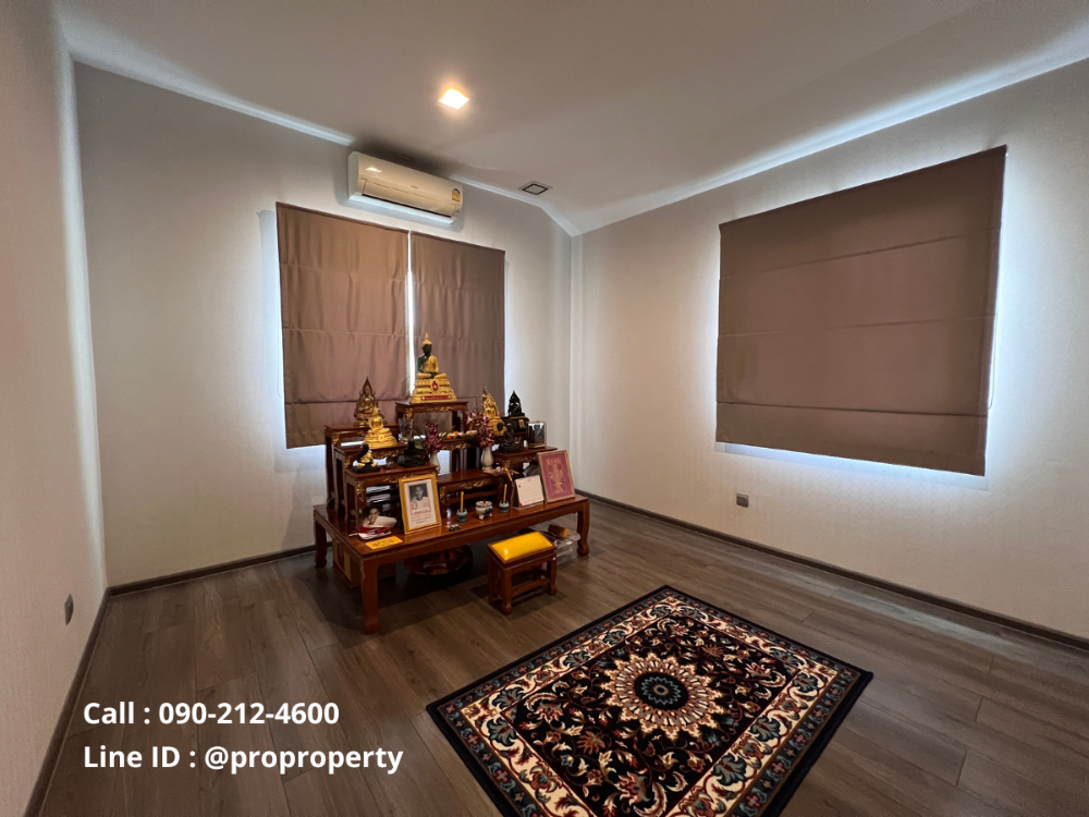 For SaleHouseEakachai, Bang Bon : The best location in the project Mantana Wongwaen-Bangbon Parking for 6 cars, very new condition, premium built-ins throughout, ready to move in.