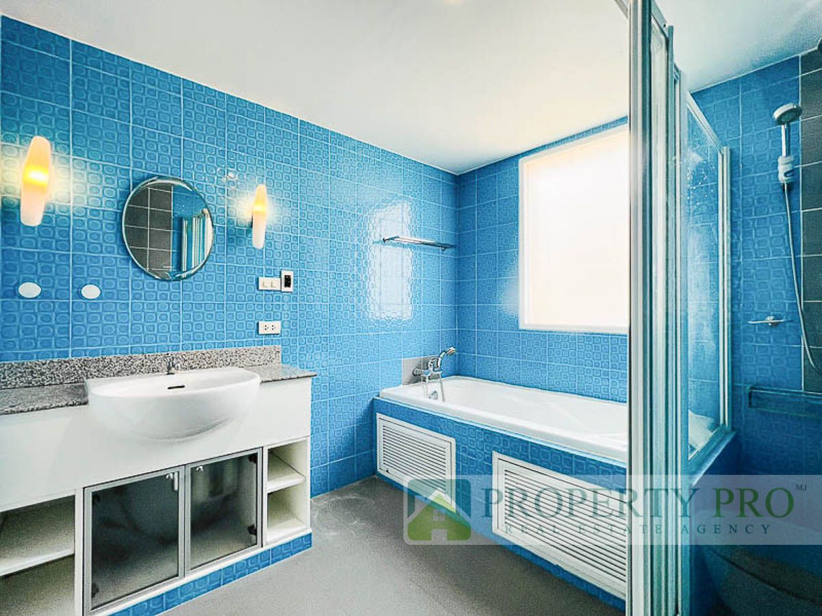 For SaleCondoSathorn, Narathiwat : Condo for Sale Baan Siri Sathorn Suanplu, 3 bedroom 124 sqm Fully-Furnished Near BTS Chong Nonsi, St.Louise, Nang Linchi, Rama 3 : MJ23S-052