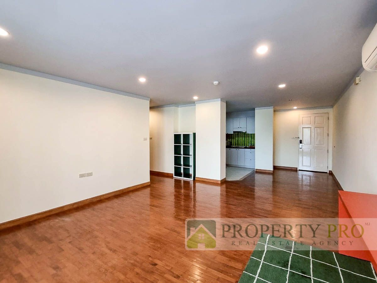 For SaleCondoSathorn, Narathiwat : Condo for Sale Baan Siri Sathorn Suanplu, 3 bedroom 124 sqm Fully-Furnished Near BTS Chong Nonsi, St.Louise, Nang Linchi, Rama 3 : MJ23S-052