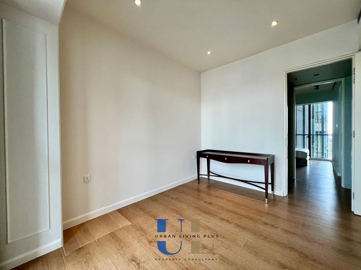 For RentCondoSathorn, Narathiwat : (UL2312221) Tel/Line 096-2479369 , RARE ITEM !! For Rent The Met Sathorn Condo, 3 bedrooms, 4 bathrooms + 1 maidroom🧹 197 Sq.M. High floor💥💥