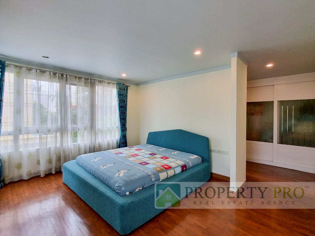 For SaleCondoSathorn, Narathiwat : Condo for Sale Baan Siri Sathorn Suanplu, 3 bedroom 124 sqm Fully-Furnished Near BTS Chong Nonsi, St.Louise, Nang Linchi, Rama 3 : MJ23S-052