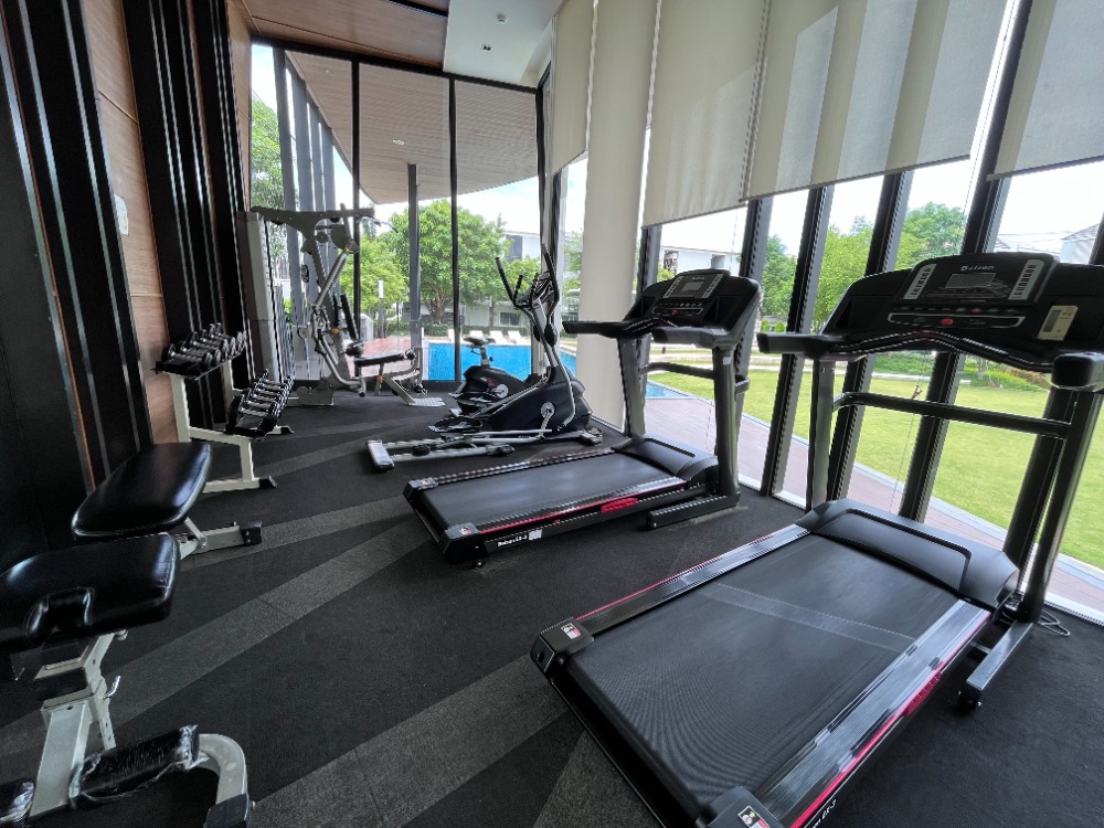 For SaleTownhomeRathburana, Suksawat : The best price! Baan Klang Muang Suksawat Townhome, 3 floors, fully furnished 20 sq wah., next to the main road and MRT station