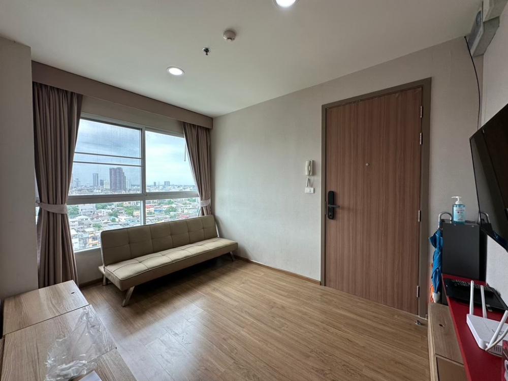 For RentCondoSathorn, Narathiwat : 💥(𝐅𝐨𝐫 𝐑𝐞𝐧𝐭/For Rent)🔥Condo Fusechan-Sathorn ⭐️condo rental 🔸Size 30sqm.🔸1bedroom 1bathrooms 💰 Rent 12,000/month (1 year lease)