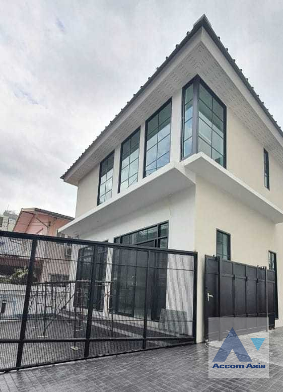 ให้เช่าบ้านอารีย์ อนุสาวรีย์ : 🔼AccomA🔽 House for Rent in New Phetchaburi, BTS Victory Monument