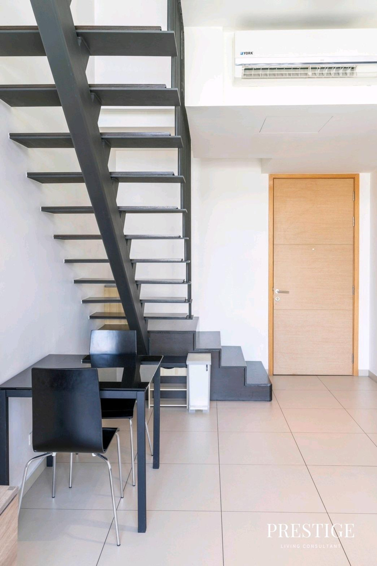 ให้เช่าคอนโดสุขุมวิท อโศก ทองหล่อ : 📌For RENT เช่า | The Lofts Ekkamai - 1BR Duplex (47 sqm) 30,000 THB