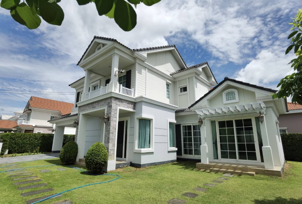 For SaleHouseEakachai, Bang Bon : Golden Prestige Ekkachai - Wongwaen / 4 Bedrooms (SALE WITH TENANT) MHOW132