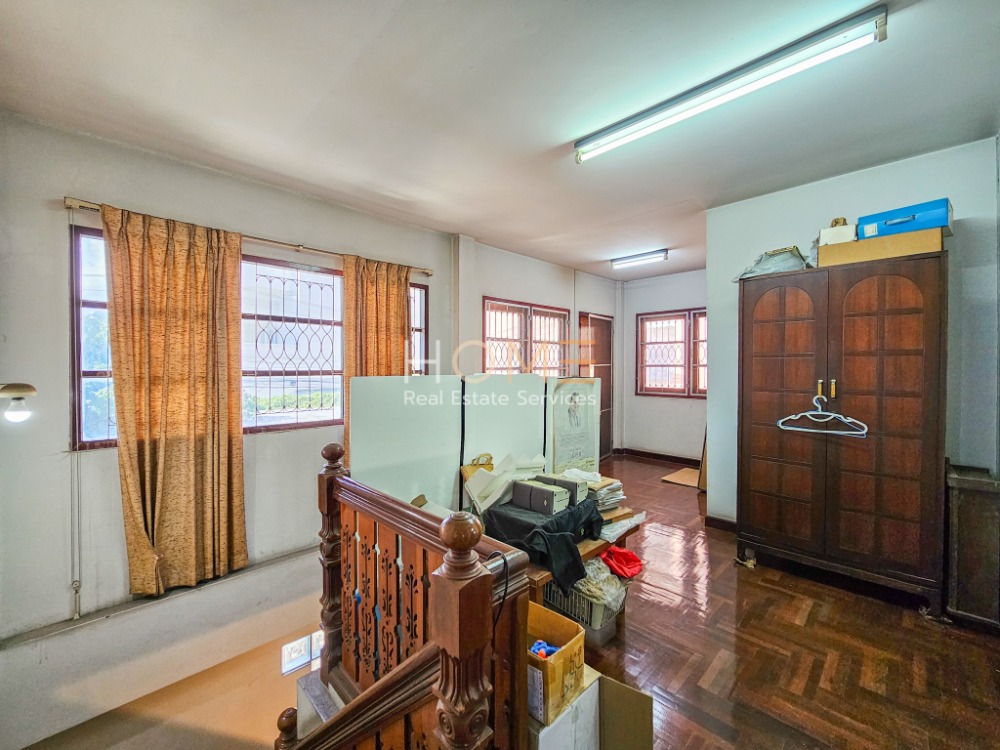 ขายที่ดินนวมินทร์ รามอินทรา : ที่ดินพร้อมสิ่งปลูกสร้าง รามอินทรา / 118 ตารางวา (ขาย), Land with Building Ramintra / 472 Square Metre (FOR SALE) TAN540