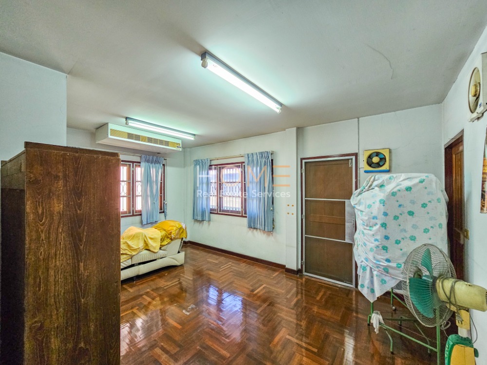 ขายที่ดินนวมินทร์ รามอินทรา : ที่ดินพร้อมสิ่งปลูกสร้าง รามอินทรา / 118 ตารางวา (ขาย), Land with Building Ramintra / 472 Square Metre (FOR SALE) TAN540