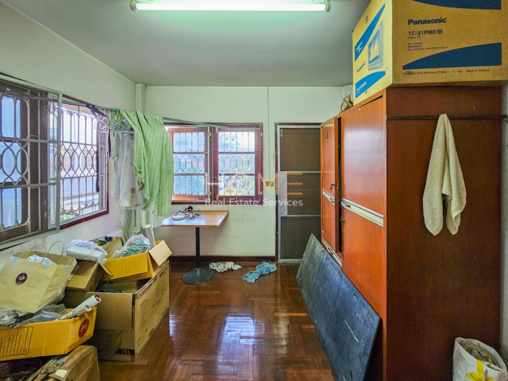 ขายที่ดินนวมินทร์ รามอินทรา : ที่ดินพร้อมสิ่งปลูกสร้าง รามอินทรา / 118 ตารางวา (ขาย), Land with Building Ramintra / 472 Square Metre (FOR SALE) TAN540