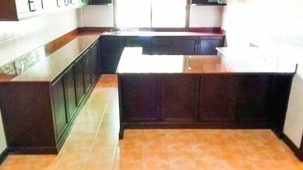 For SaleHouseCha-am Phetchaburi : Single-storey detached house for sale, area 3 rai, well fenced, with concrete road on 2 sides, near Puktian Beach and Cha-am Beach. The house is located in Nong Chok Subdistrict, Tha Yang District, Phetchaburi Province.