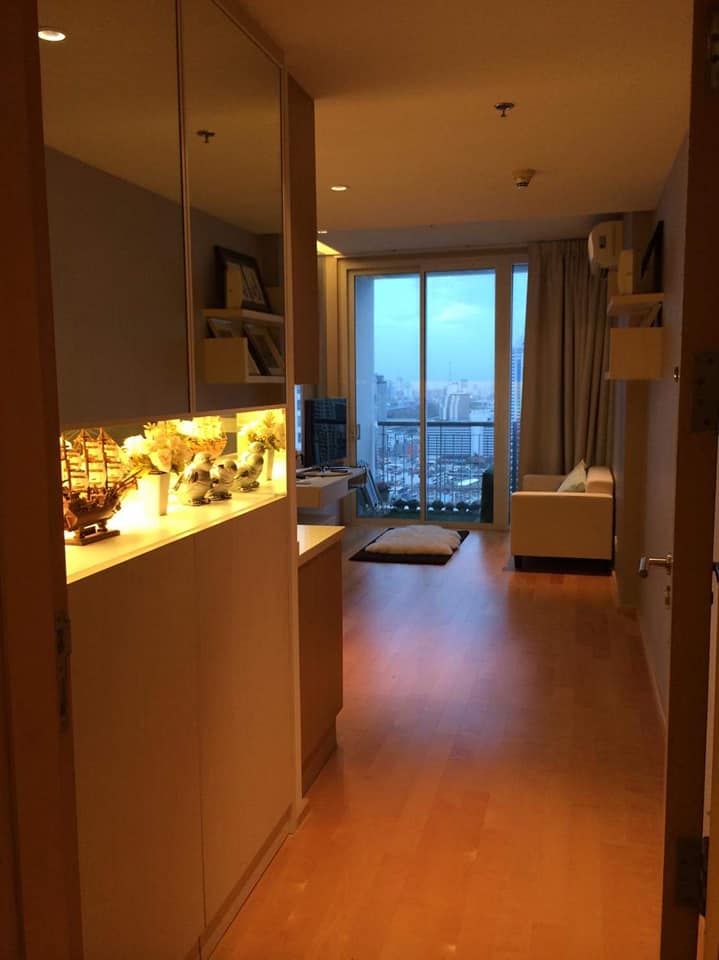 For RentCondoRatchathewi,Phayathai : !! Beautiful room for rent, Condo Villa Ratchathewi (Villa Ratchathewi) near BTS Ratchathewi.