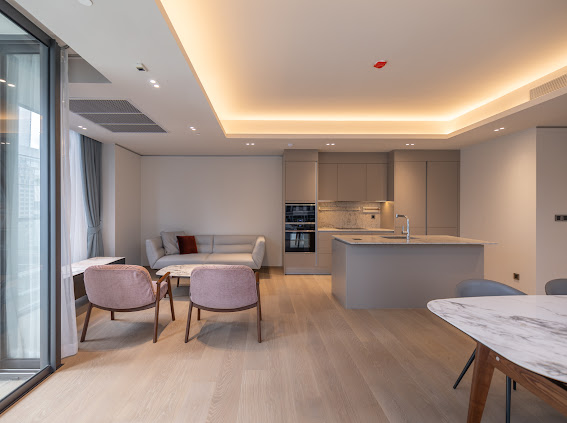 ให้เช่าคอนโดวิทยุ ชิดลม หลังสวน : Tonson One Residence: 2bed 2bath + powder room 118sqm 170,000/mth Am: 0656199198