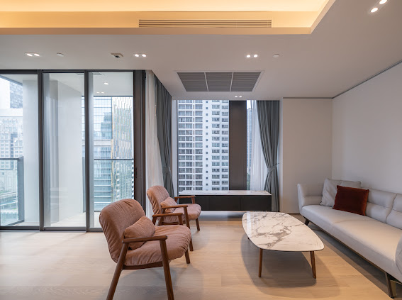 ให้เช่าคอนโดวิทยุ ชิดลม หลังสวน : Tonson One Residence: 2bed 2bath + powder room 118sqm 170,000/mth Am: 0656199198