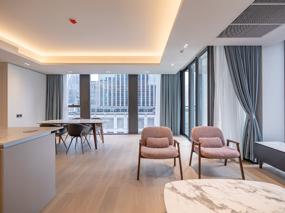 ให้เช่าคอนโดวิทยุ ชิดลม หลังสวน : Tonson One Residence: 2bed 2bath + powder room 118sqm 170,000/mth Am: 0656199198