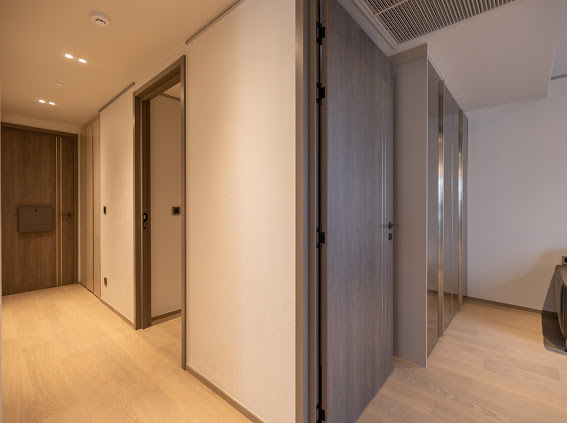 ให้เช่าคอนโดวิทยุ ชิดลม หลังสวน : Tonson One Residence: 2bed 2bath + powder room 118sqm 170,000/mth Am: 0656199198