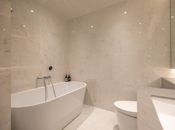 ให้เช่าคอนโดวิทยุ ชิดลม หลังสวน : Tonson One Residence: 2bed 2bath + powder room 118sqm 170,000/mth Am: 0656199198