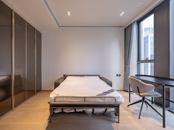 ให้เช่าคอนโดวิทยุ ชิดลม หลังสวน : Tonson One Residence: 2bed 2bath + powder room 118sqm 170,000/mth Am: 0656199198