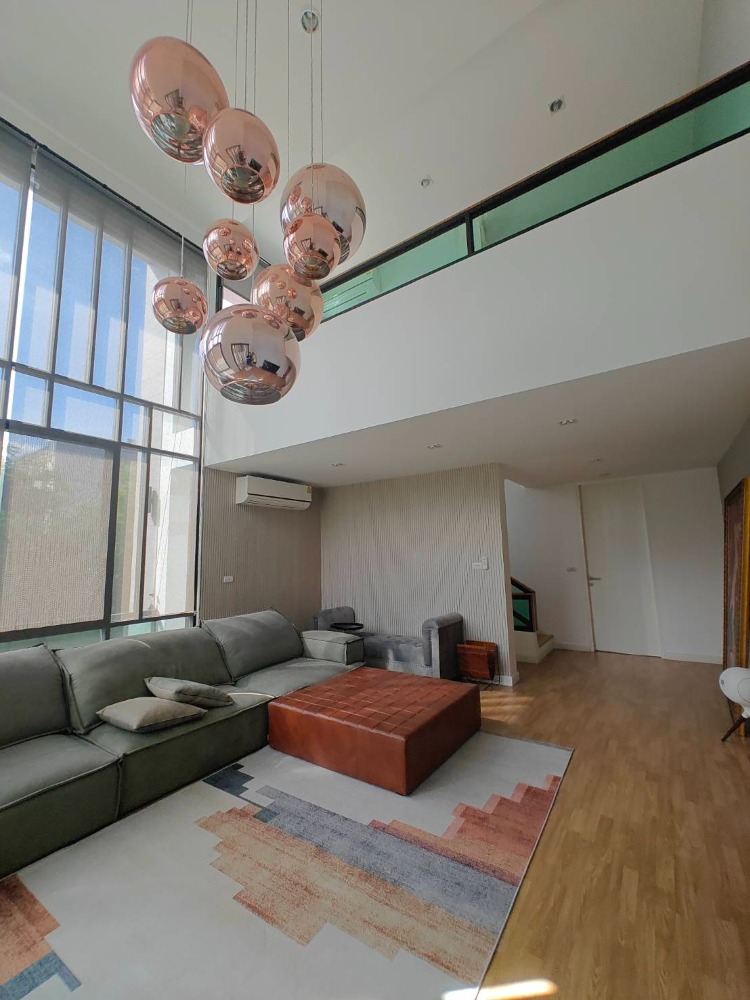 For SaleShop HouseChokchai 4, Ladprao 71, Ladprao 48, : Semi-detached house for sale, Nakniwat 18, size 50 sq m., price 14.9 million, complete with furniture and electrical appliances. You can move in now.