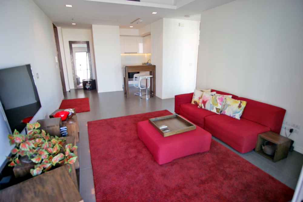 ให้เช่าคอนโดวงเวียนใหญ่ เจริญนคร : The River by Raimon Land - Cozy 2 Beds Condo Facing IconSiam for Rent!