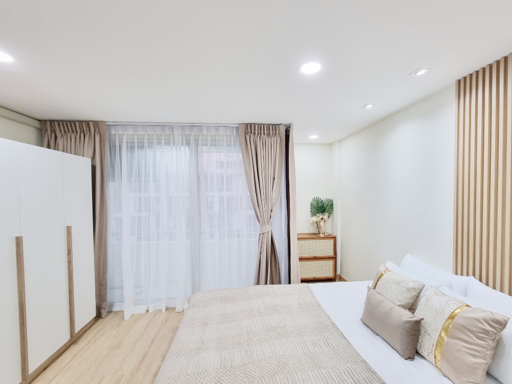 ขายคอนโดลาดพร้าว101 แฮปปี้แลนด์ : City villa ห้องสวย ตกแต่งเฟอร์นิเจอร์ครบ