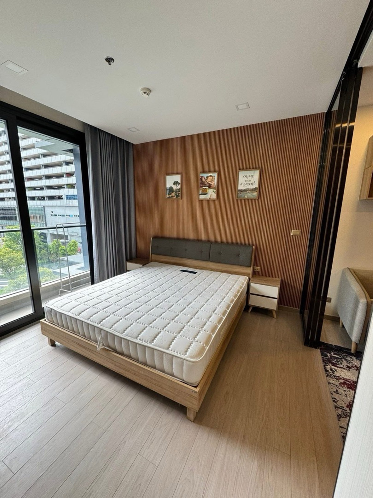 ให้เช่าคอนโดพระราม 9 เพชรบุรีตัดใหม่ RCA : เช่า 🎉One 9 Five อโศก - พระราม9 ห้องสวย น่าอยู่ สนใจทัก Line ID : @ladysai (มี@ด้วย)