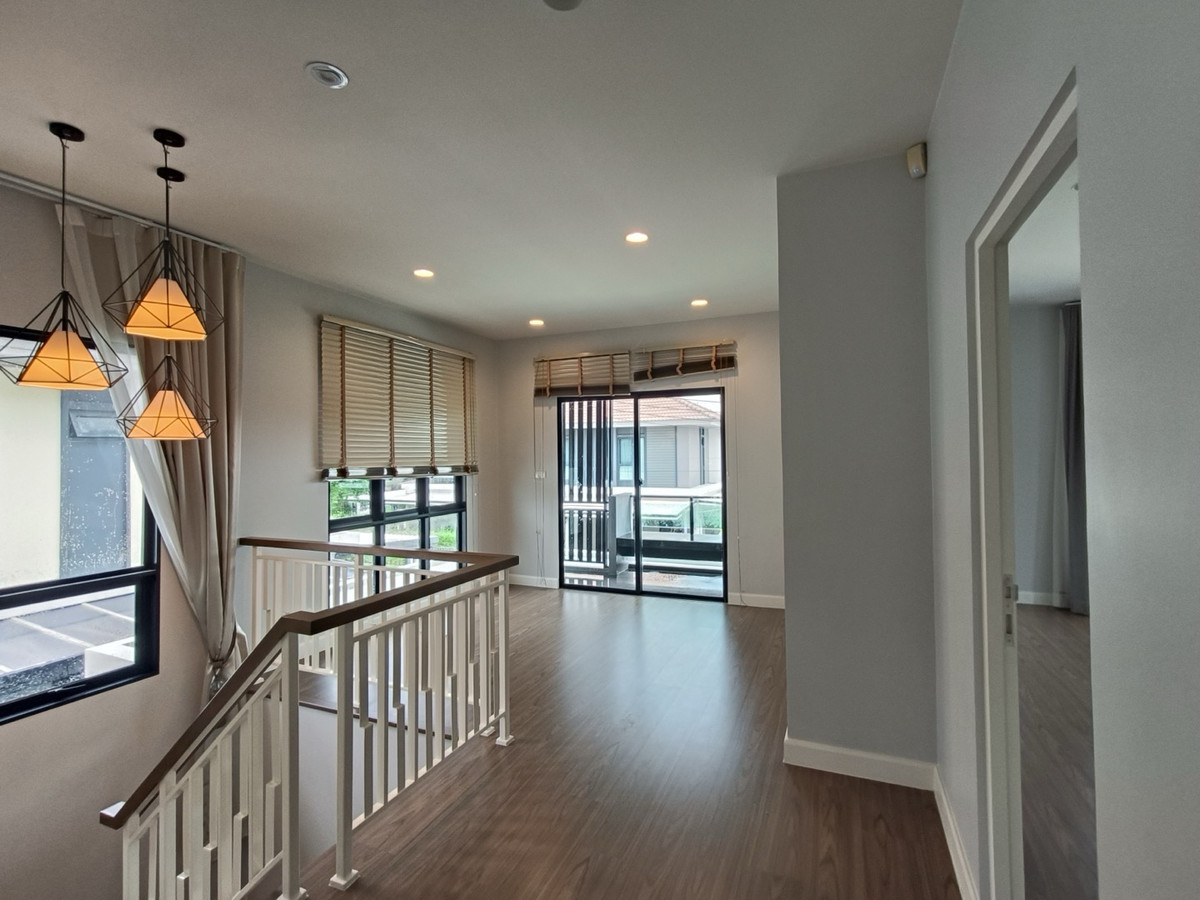 For RentHousePathum Thani,Rangsit, Thammasat : Single house for rent, Setthasiri, Wongwaen-Lam Luk Ka, Lam Luk Ka Road, Pathum Thani, beautiful house, good society