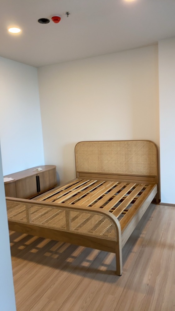 For SaleCondoKasetsart, Ratchayothin : Urgent sale!! 1 bedroom condo | Chewathai Kaset-Nawamin | No. 38/490, 20th floor, size 33.62 sq m.