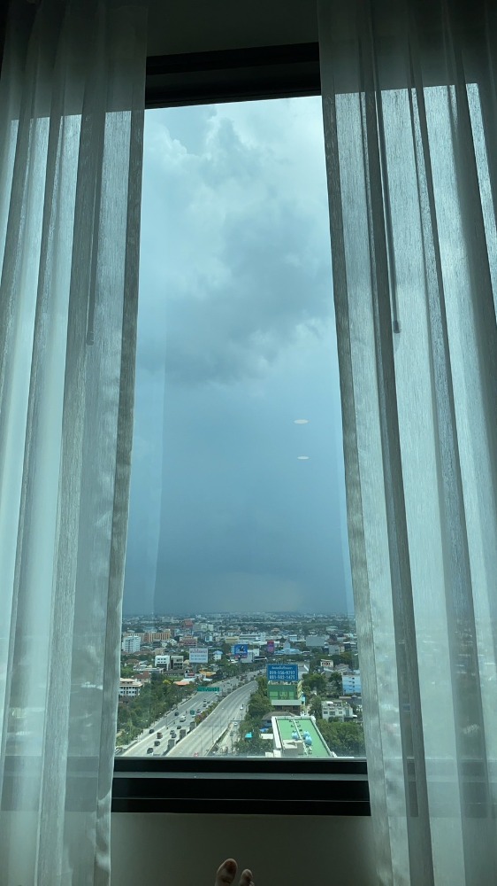 For SaleCondoKasetsart, Ratchayothin : Urgent sale!! 1 bedroom condo | Chewathai Kaset-Nawamin | No. 38/490, 20th floor, size 33.62 sq m.