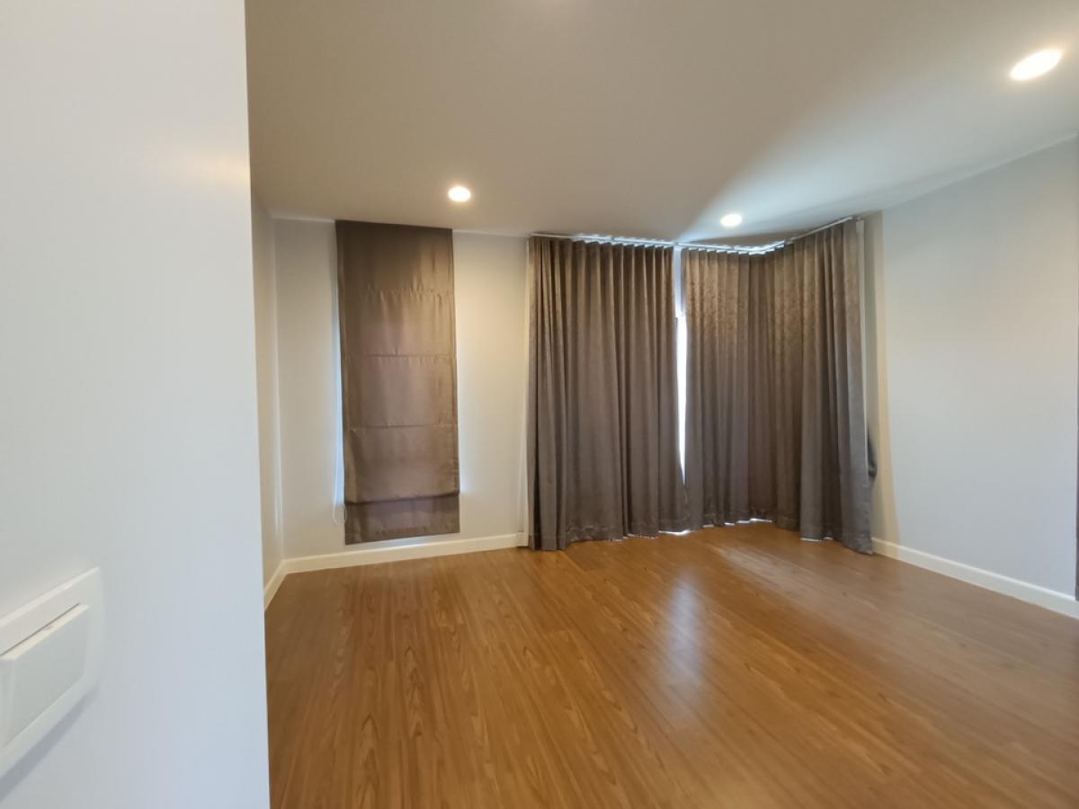 For RentHousePathum Thani,Rangsit, Thammasat : Single house for rent, Setthasiri, Wongwaen-Lam Luk Ka, Lam Luk Ka Road, Pathum Thani, beautiful house, good society