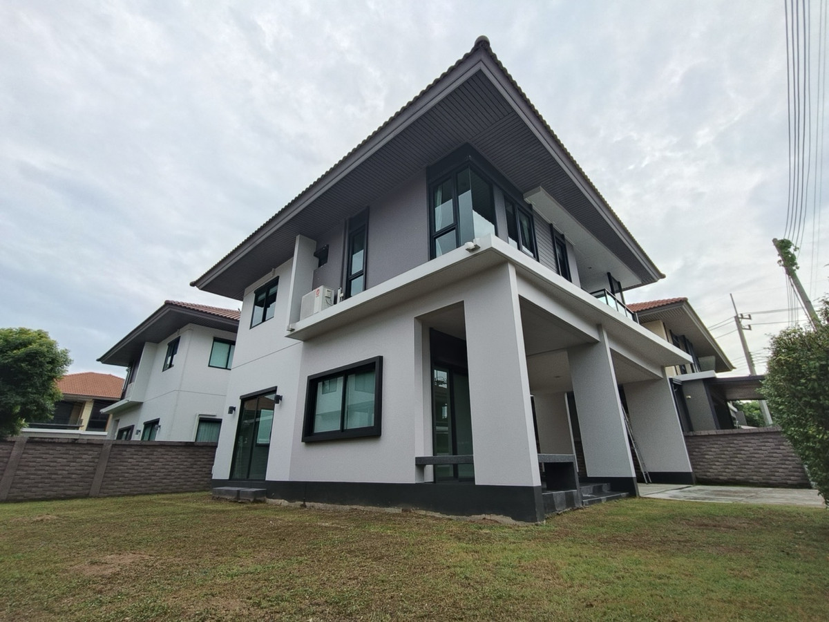 For RentHousePathum Thani,Rangsit, Thammasat : Single house for rent, Setthasiri, Wongwaen-Lam Luk Ka, Lam Luk Ka Road, Pathum Thani, beautiful house, good society