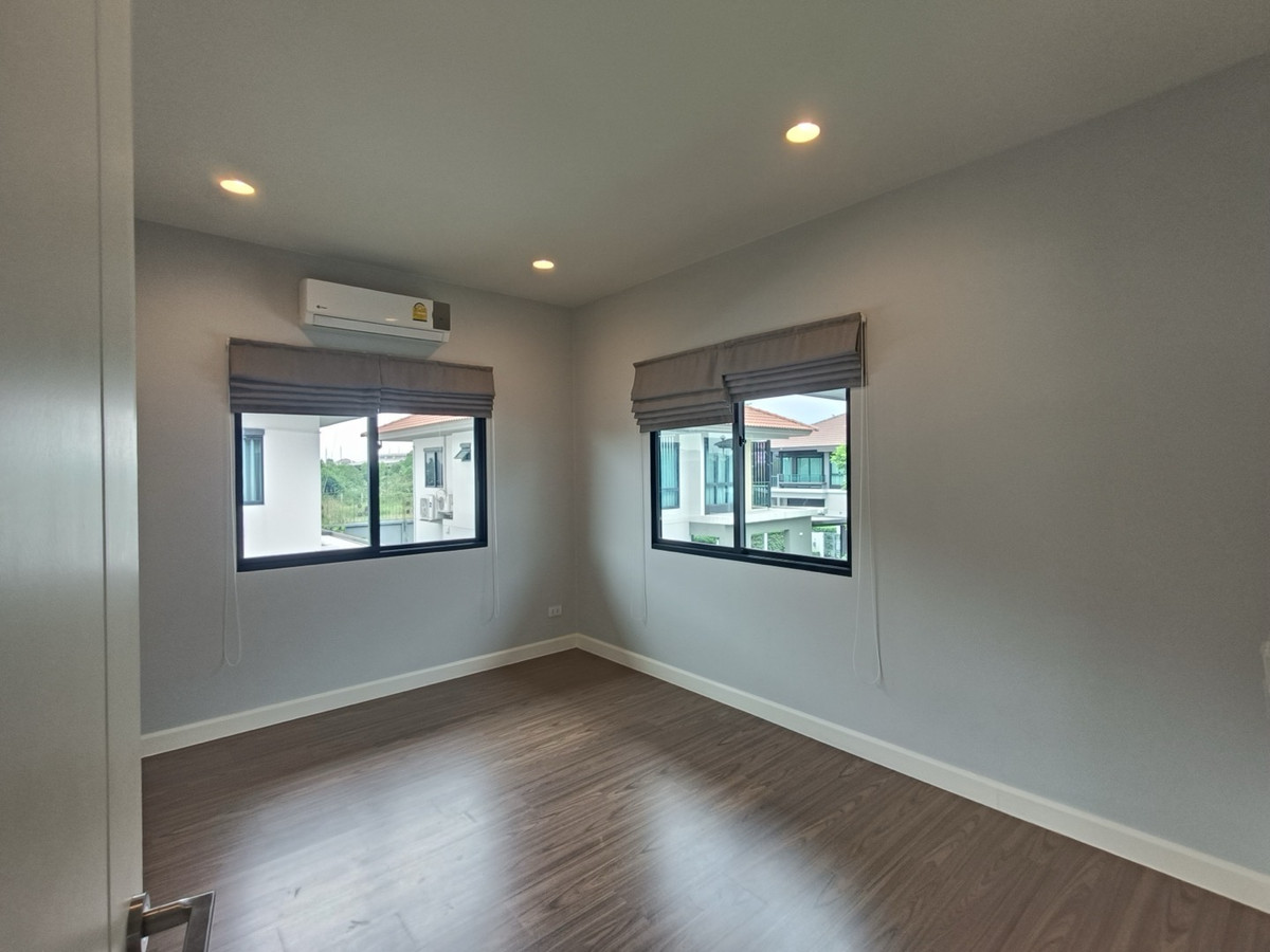 For RentHousePathum Thani,Rangsit, Thammasat : Single house for rent, Setthasiri, Wongwaen-Lam Luk Ka, Lam Luk Ka Road, Pathum Thani, beautiful house, good society