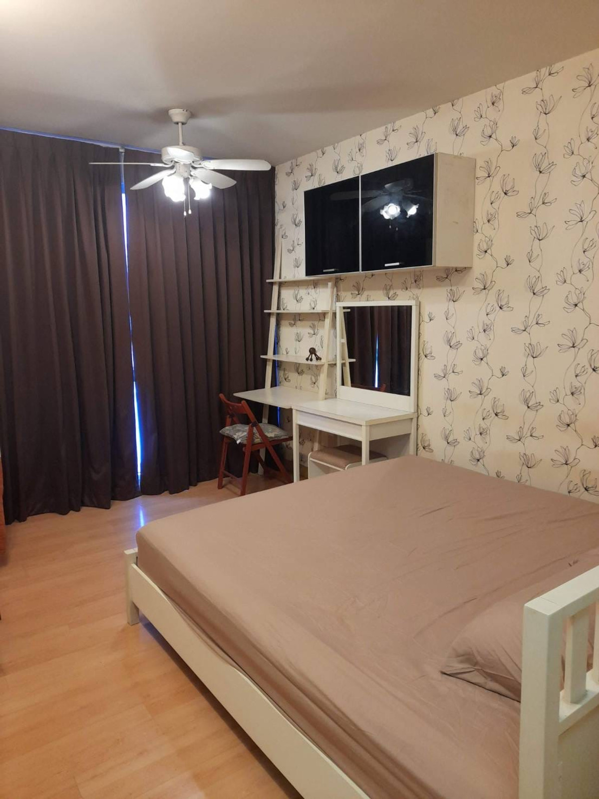 For RentCondoRama9, Petchburi, RCA : For rent, Ihouse RCA. 7,000 baht.