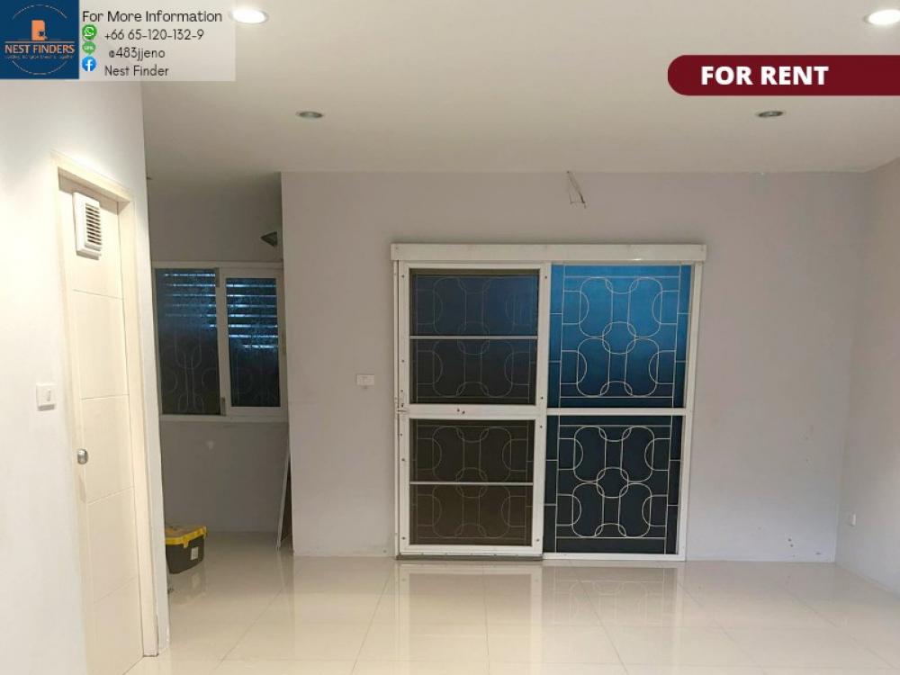 For RentTownhomePattanakan, Srinakarin : 3 bedroom house at The exclusive Pattanakarn 44.