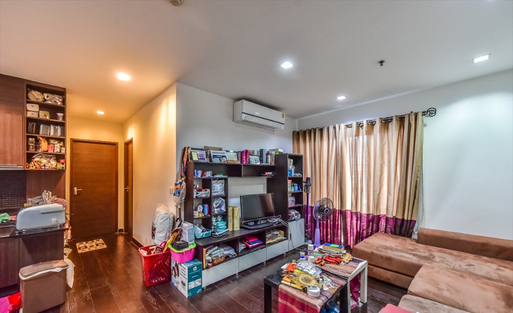 ขายคอนโดราชเทวี พญาไท : 👉🏻พลาดไม่ได้ ราคาสุดปัง!!👈🏻 Ideo Q Phayathai (2b2b) 81 sq.m9,990,000 mb Tel : 096-8623850 K.Fluke