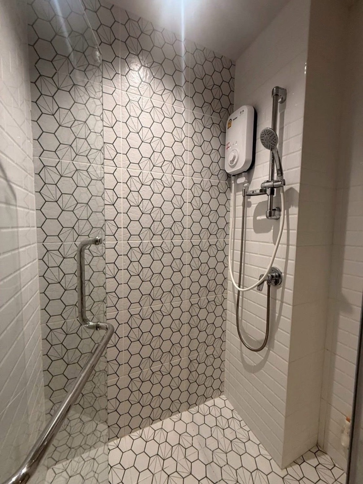 ให้เช่าคอนโดท่าพระ ตลาดพลู วุฒากาศ : เช่า Altitude Unicorn สาทร ท่าพระ 🦄  ห้องสวย เฟอร์ครบ ติดBTSตลาดพลูสนใจ Line ID : @ladysai (มี@ด้วย)