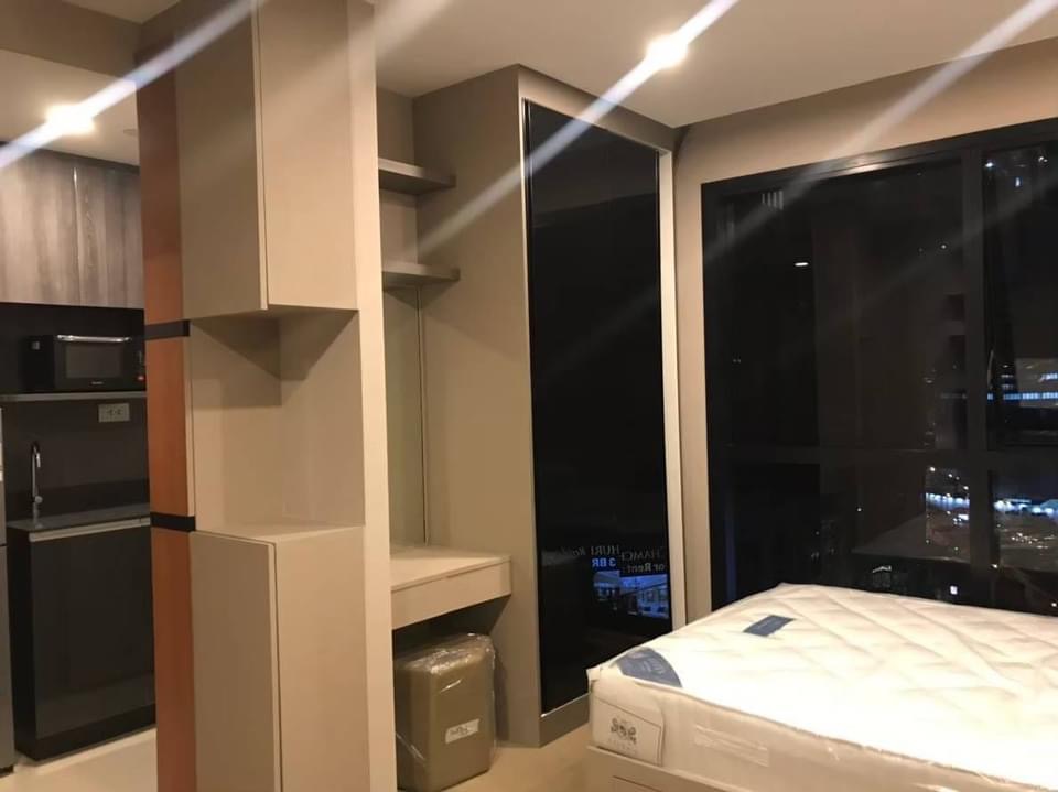 For RentCondoSiam Paragon ,Chulalongkorn,Samyan : Ashton Chula - Silom【𝐑𝐄𝐍𝐓】🔥Minimal room simple decoration City center view Fully furnished Near Sam Yan MRT 🔥Contact Line ID: @hacondo