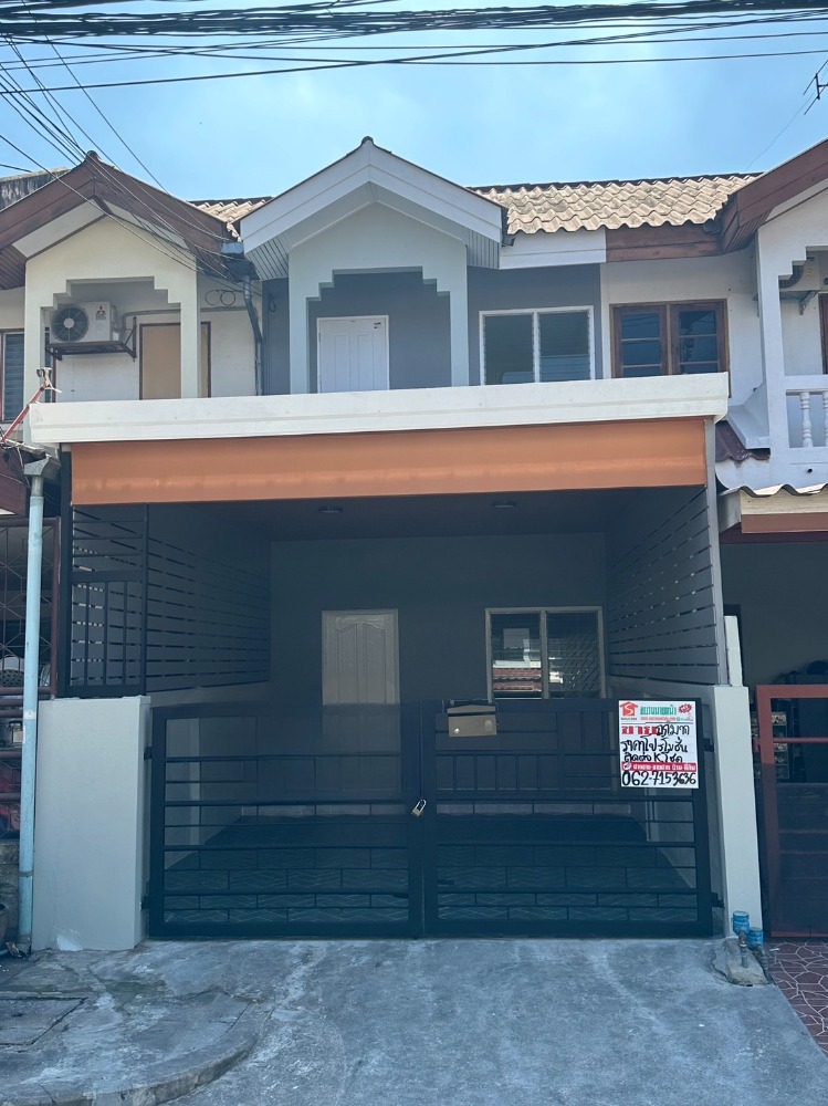 For SaleTownhomeLadkrabang, Suwannaphum Airport : 🔥Sale at promotional price🔥 2-story townhouse, area 17.4 sq m., Laem Thong Athlete Village. Soi Nakhon Laem Thong 3, Prawet District