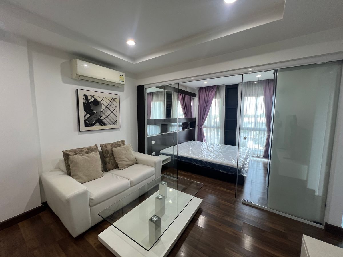 For RentCondoNawamin, Ramindra : 📌 Condo for rent, Parc Exo Kaset-Nawamin, Building F, 7th floor, room ready to move in.