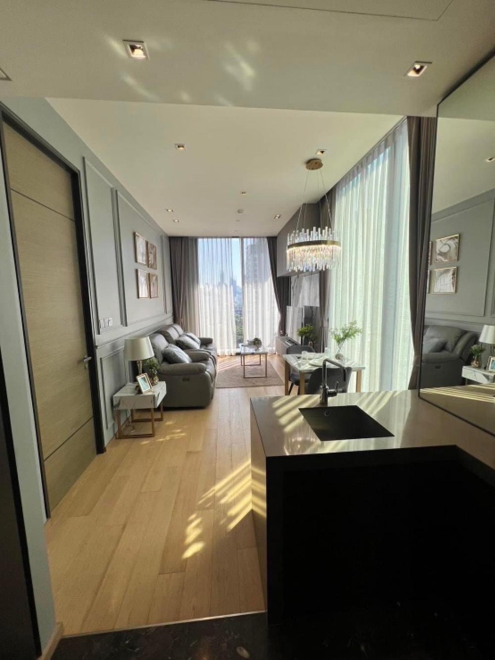 For RentCondoWitthayu, Chidlom, Langsuan, Ploenchit : For rent📍28 Chidlom🛀1 bed 1 bath☎️0639399665