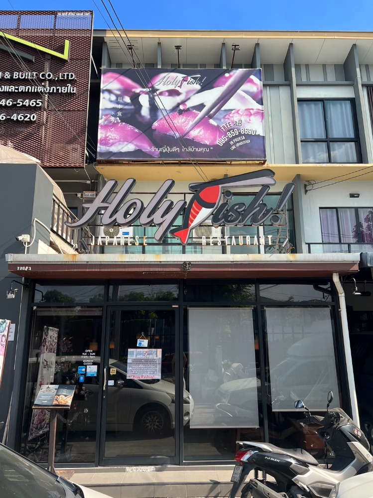 For RentHome OfficePattanakan, Srinakarin : Commercial building for rent in front of The connect 35 @ Pattanakarn 44, suitable for a restaurant.