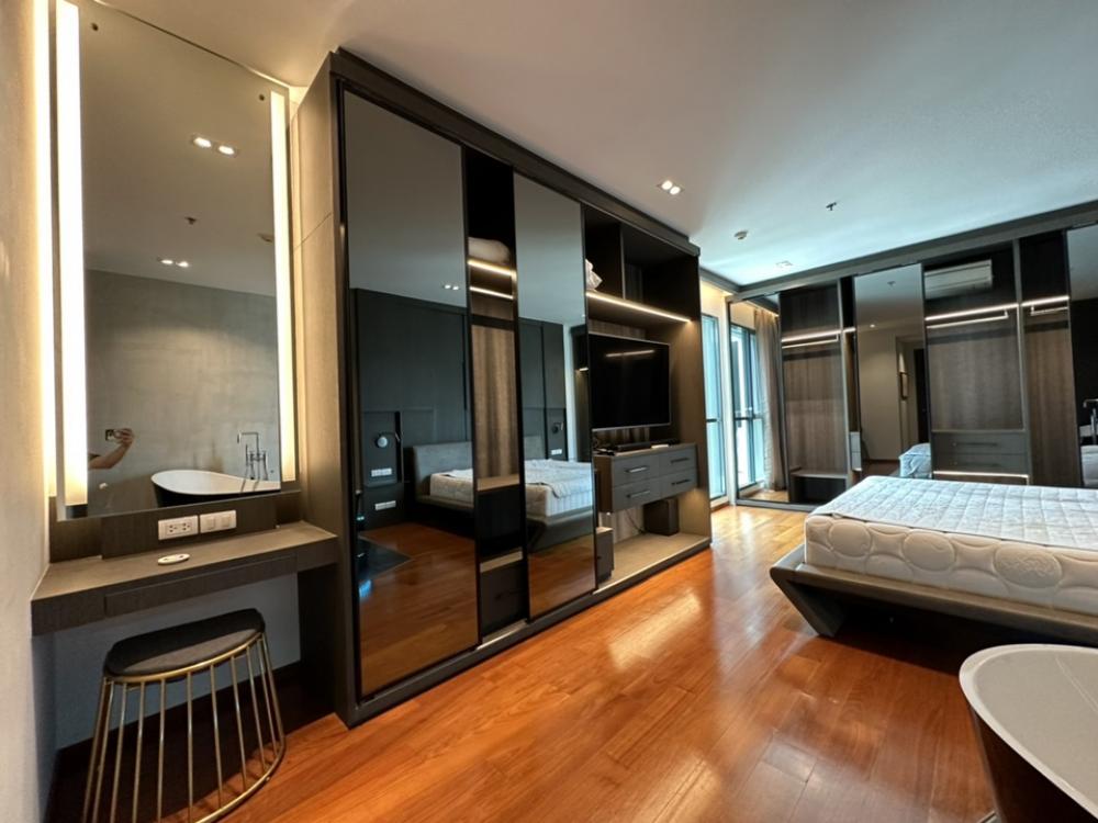 For RentCondoRama3 (Riverside),Satupadit : 🌇🎊 Parco Condominium for rent, 2 bedrooms - beautiful room, good condition, quiet, most private in Yen Akat area.