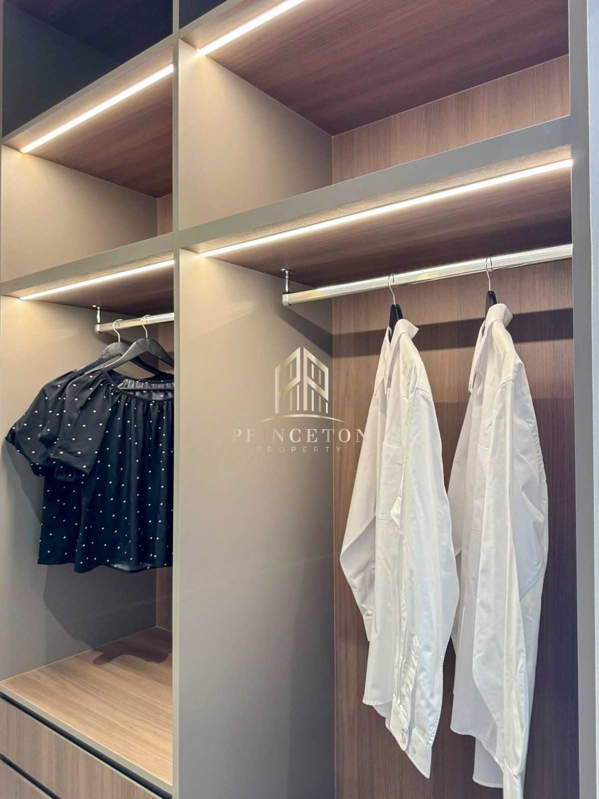 ให้เช่าบ้านพัฒนาการ ศรีนครินทร์ : ให้เช่าบ้าน มอลตัน เกทส์ กรุงเทพกรีฑา บ้านไซร์ใหญ่สุด📞092-4252445 Malton Gates - Krungthep Kreetha