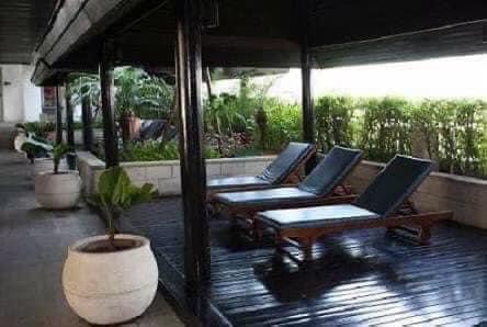 For RentCondoWongwianyai, Charoennakor : For rent 🎉Baan Sathorn Chaopraya🎉 Luxury condo along the Chao Phraya River, 2 bedrooms, fully furnished and electrical appliances. Next to Saphan Taksin, near Icon Siam.