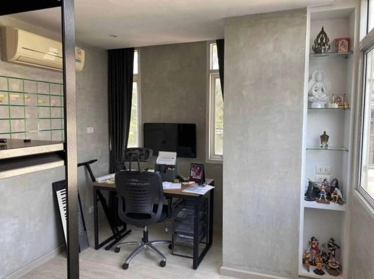 ขายคอนโดเลียบทางด่วนรามอินทรา : ขายคอนโด  เจ.ดับบลิว. บูเลอวาร์ด ศรีวรา พลับพลา เขต วังทองหลาง กรุงเทพ CX-89852