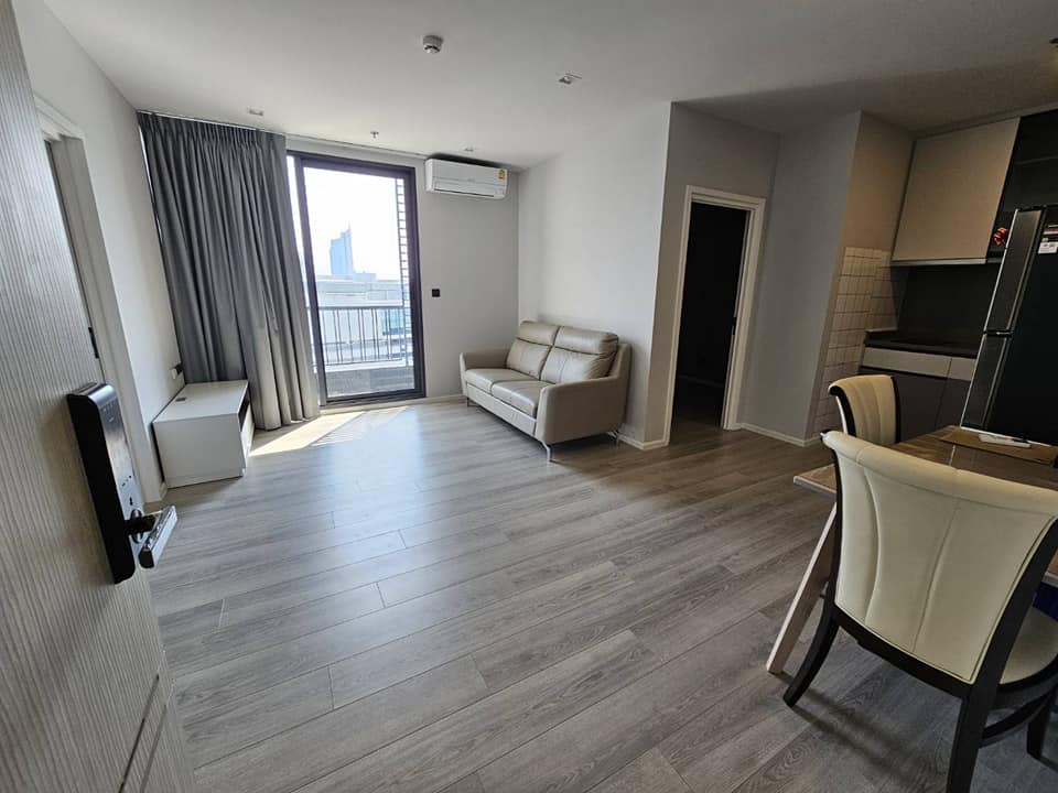 ให้เช่าคอนโดพระราม 3 สาธุประดิษฐ์ : ให้เช่า✨The Key Rama 3✨ 2 ห้องนอน 1 ห้องน้ำ ติดห้าง Terminal21 เฟอร์นิเอจร์บิวท์อินจัดเต็ม พร้อมเครื่องใช้ไฟฟ้า