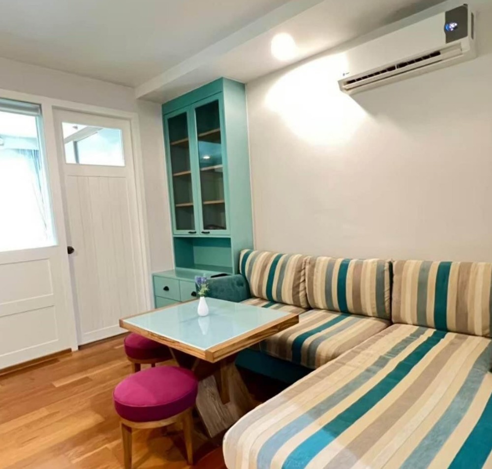 For SaleCondoLadprao, Central Ladprao : S-AST101  Condo for sale Abstracts Phahonyothin Park, 33rd Floor, 38 sqm. 3.5mb. 064-959-8900