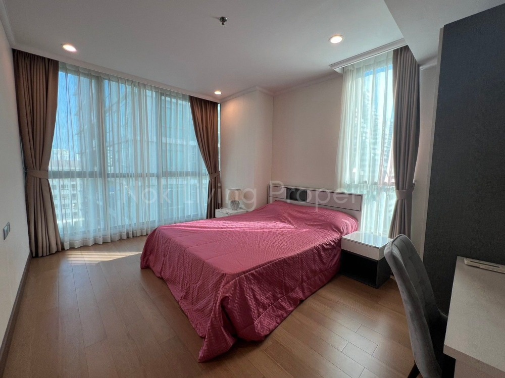 For RentCondoSukhumvit, Asoke, Thonglor : Condo for rent, Supalai Oriental Sukhumvit 39, 2 bedrooms, 1 bathroom, corner room, like new, ready to move in.