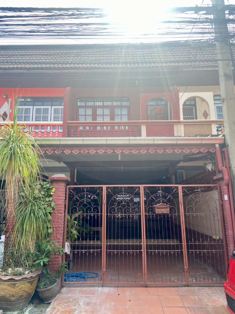 ให้เช่าบ้านวิภาวดี ดอนเมือง หลักสี่ : ให้เช่า!!ทาวน์เฮ้าส์  2 ห้องนอน 2 ห้องน้ำ  ใกล้รถไฟฟ้าสถานีหลักสี่-ดอนเมือง หมู่บ้าน รัตนชัยวิลล่า 2