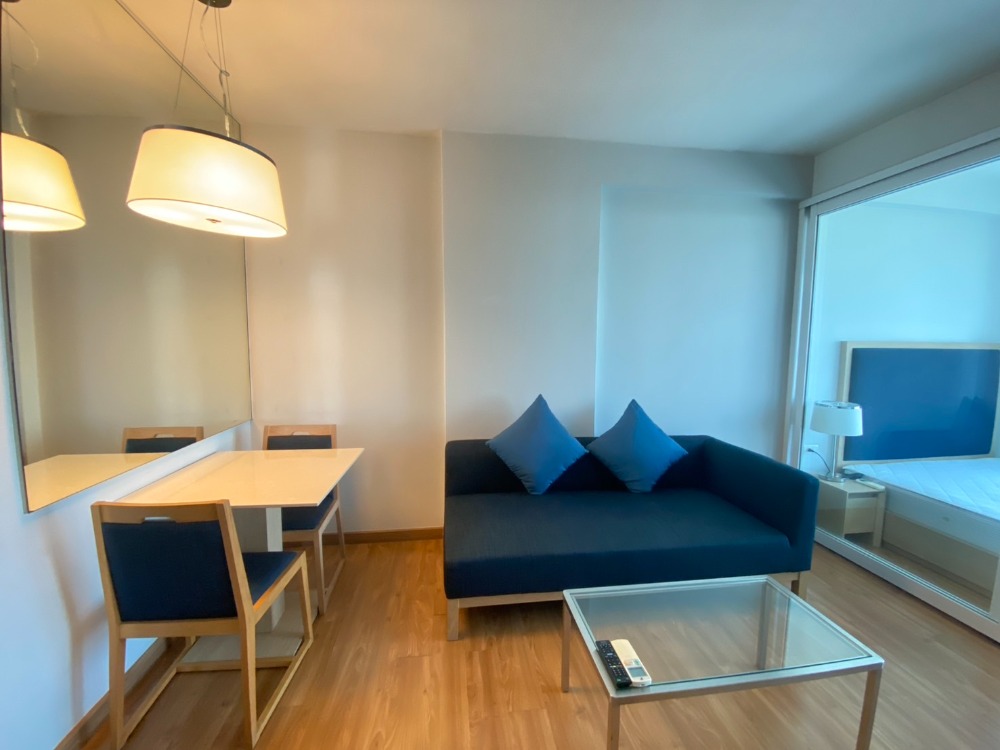 ให้เช่าคอนโดพระราม 9 เพชรบุรีตัดใหม่ RCA : 🏙️ CONDO FOR RENT!เฟอร์ครบ ราคาดีมาก?“ I-biza Residence | เดินถึง RCA! ใกล้ Central พระราม 9 | เช่าแค่ 15,000 บาท/เดือน